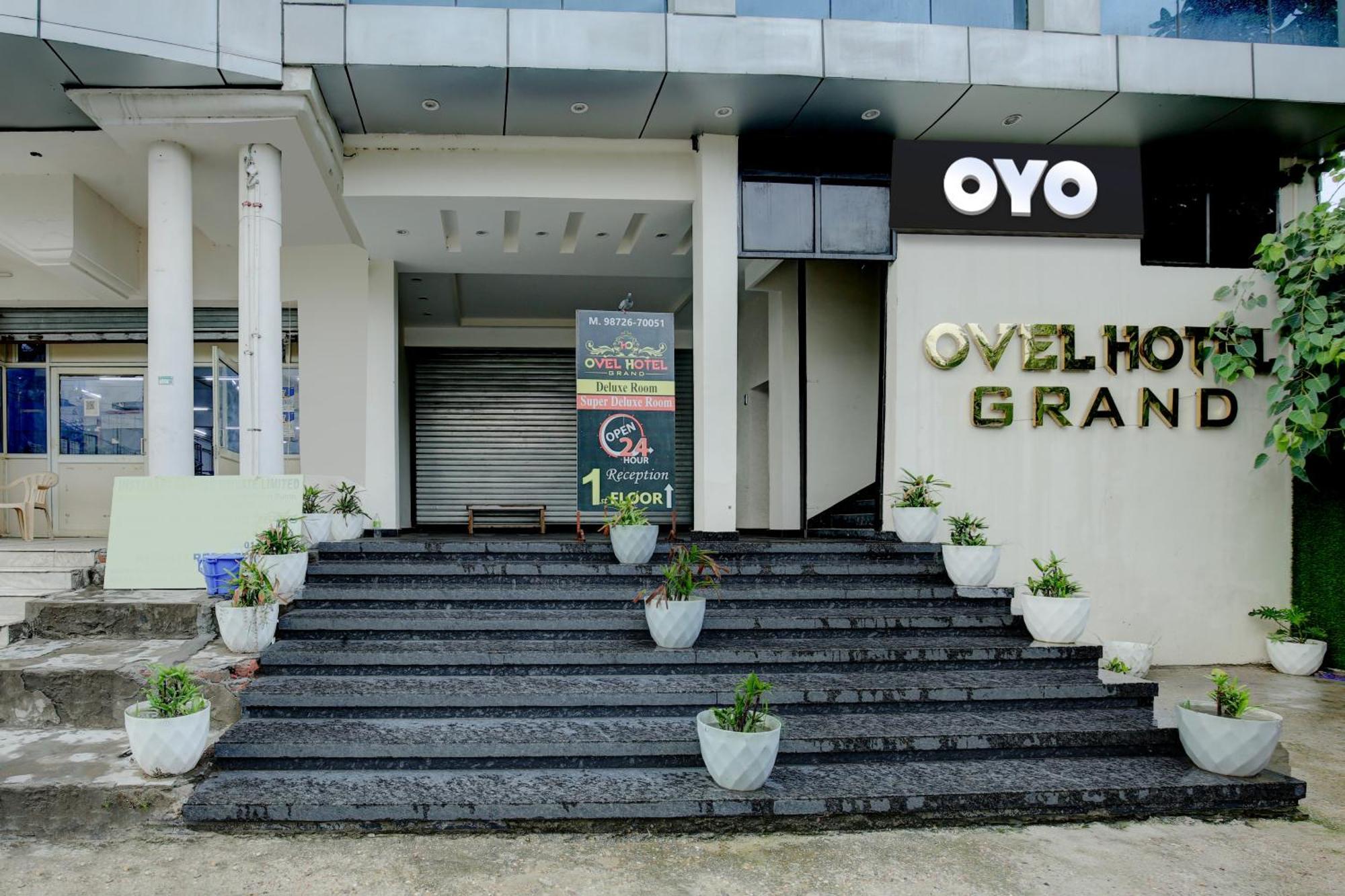 Super Collection O Ovel Hotel Grand Abadpura Exterior photo